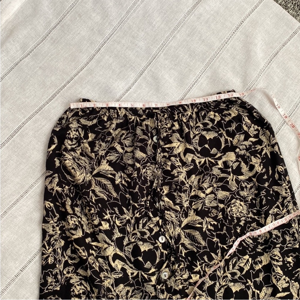 Clio Black and Cream Floral Maxi Skirt - Picture 9 of 11